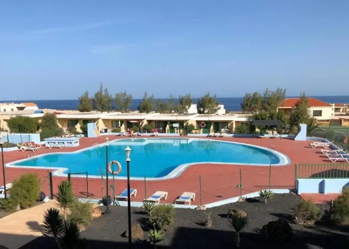 Sunny With Pool View By Ocean Costa De Antigua