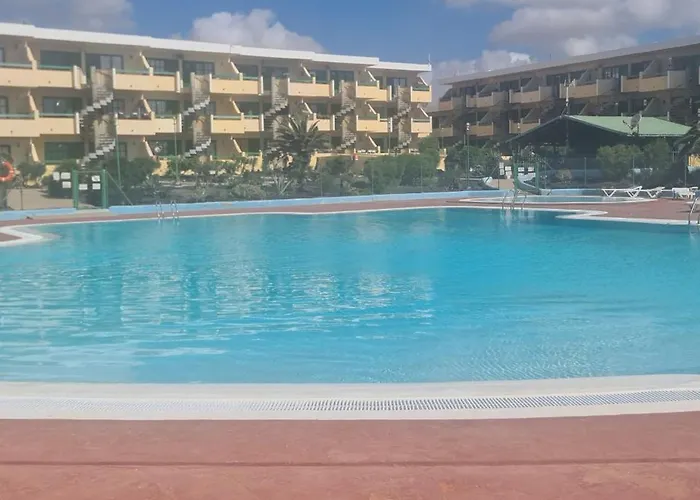 Lägenhet Sunny With Pool View By Ocean *