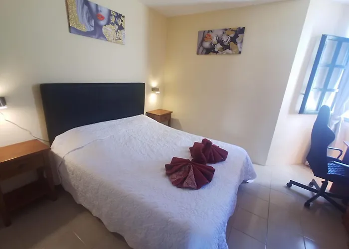 Sunny With Pool View By Ocean