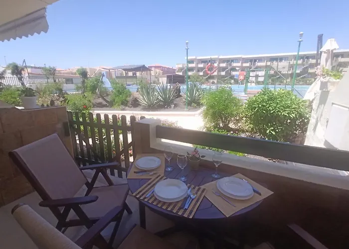 Lägenhet Sunny With Pool View By Ocean *